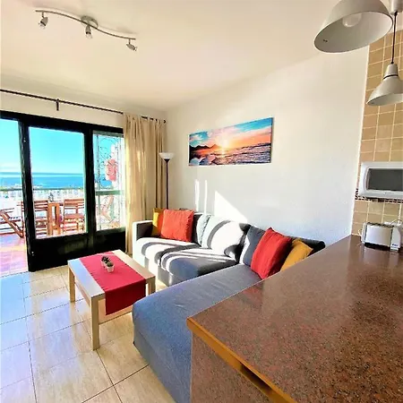 Casa Josephine Lanzarote, Spectacular Sea Views & Free Wifi Apartment *